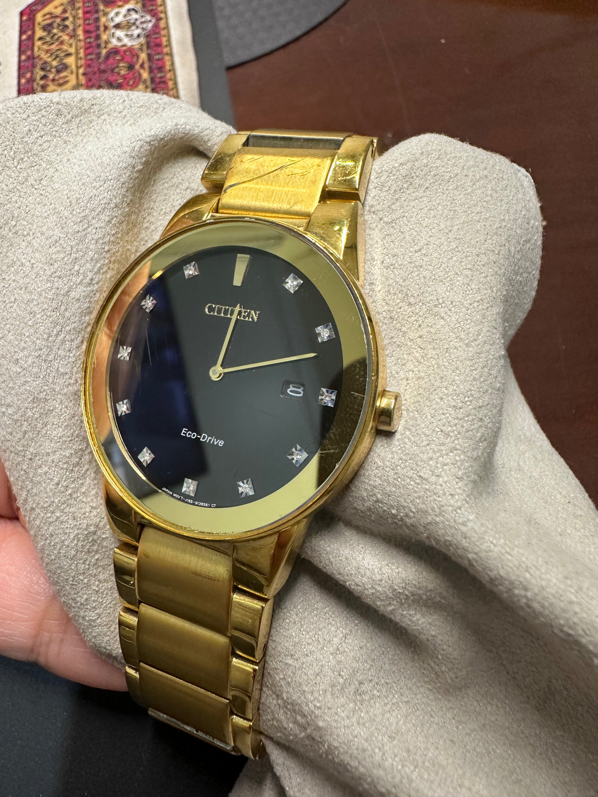 Citizen Eco Drive Mens Watch J165 S091250 Gold Tone Band Black Diamonds Face