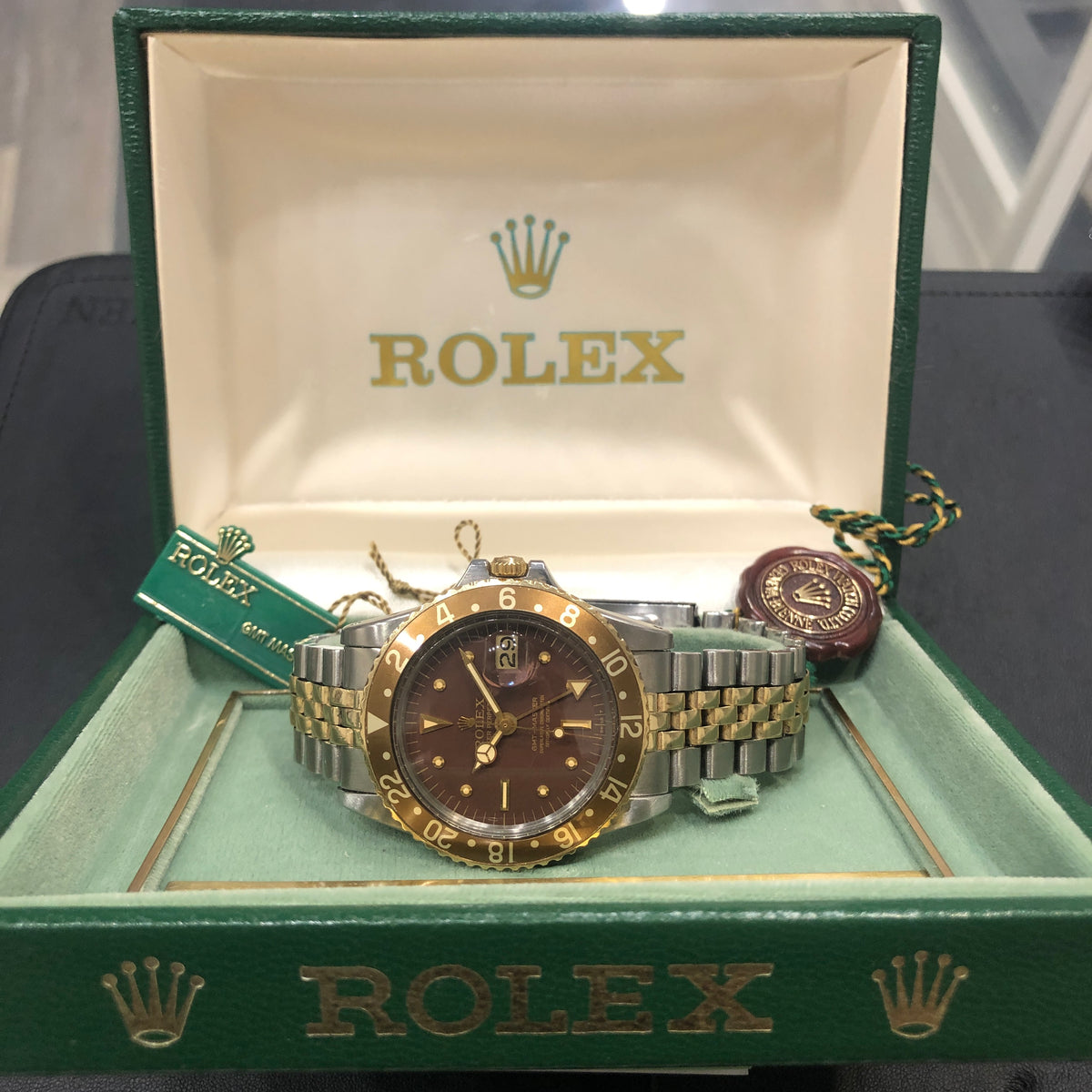 Vintage Rolex GMT Master Tiger Eye Root Beer 1675 Nipple Dial "1971-1972"FULL KIT - Johny Watches